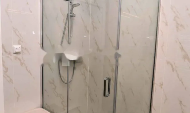 Недвижимость Двухкомнатная квартира в центре: 10