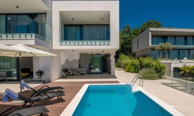 Недвижимость Дом в центре Опатии: 9