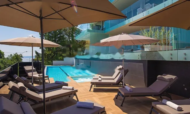 Недвижимость Двухкомнатная квартира, центр: 16