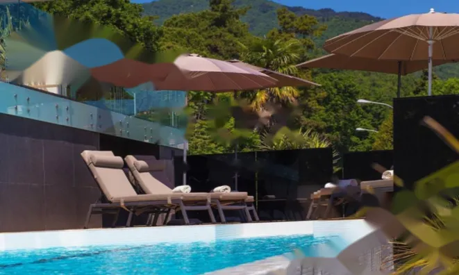 Недвижимость Двухкомнатная квартира, центр: 19