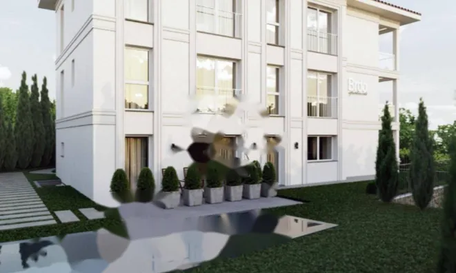 Недвижимость Двухкомнатная квартира в центре: 2