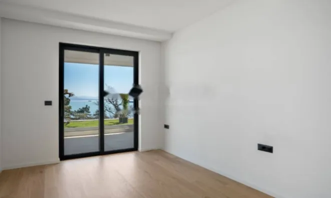 Недвижимость Четырехкомнатная квартира в центре Опатии: 10