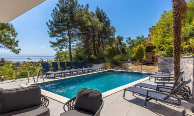 Недвижимость Особняк 410 м², Центр, Опатия: 2