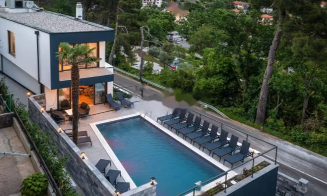 Недвижимость Особняк 410 м², Центр, Опатия: 3