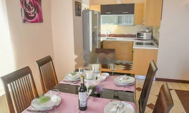 Недвижимость Четырехкомнатная квартира Центр: 7