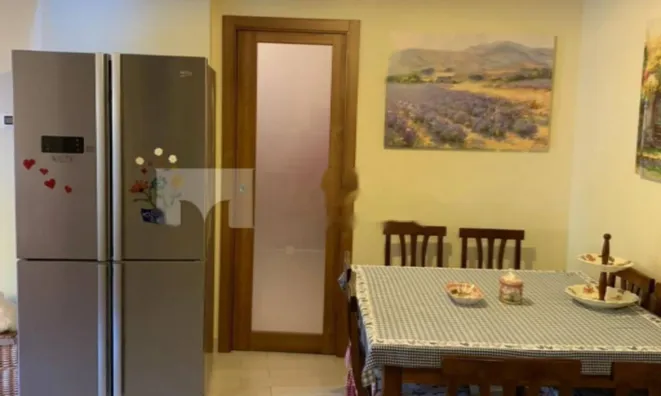 Недвижимость Четырехкомнатная квартира в центре: 6