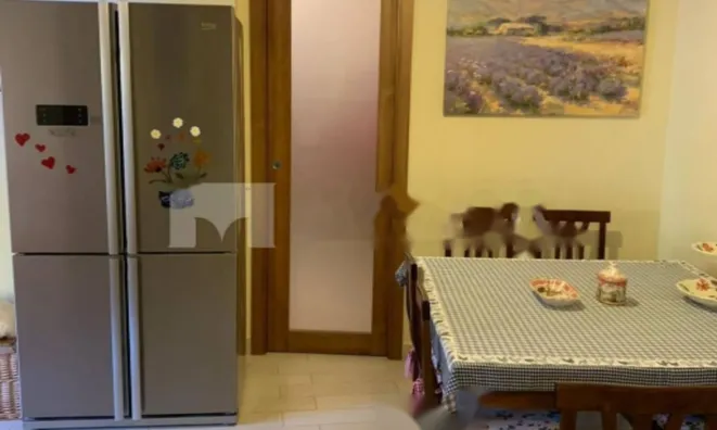 Недвижимость Четырехкомнатная квартира в центре: 7