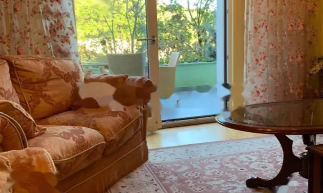 Недвижимость Четырехкомнатная квартира в центре: 10