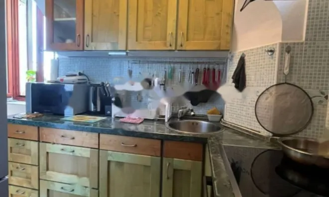 Недвижимость Двухкомнатная квартира Центр: 4