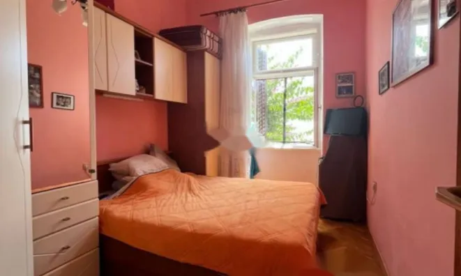 Недвижимость Двухкомнатная квартира Центр: 7