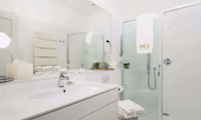 Недвижимость Трехкомнатная квартира Центр: 5