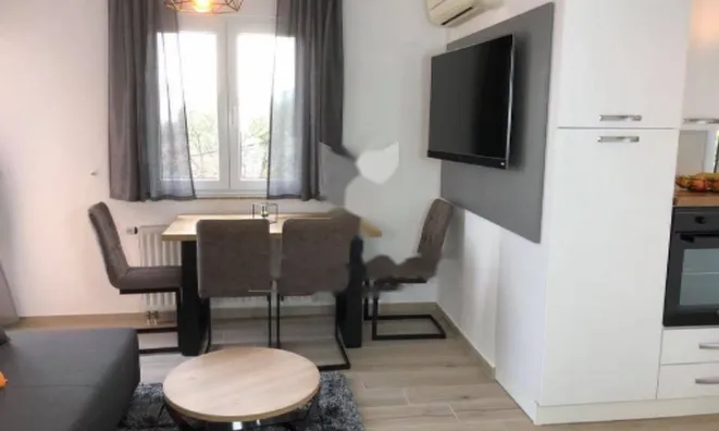 Недвижимость Семейный дом 505 м² Запад Опатия: 17