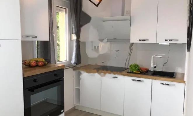 Недвижимость Семейный дом 505 м² Запад Опатия: 21