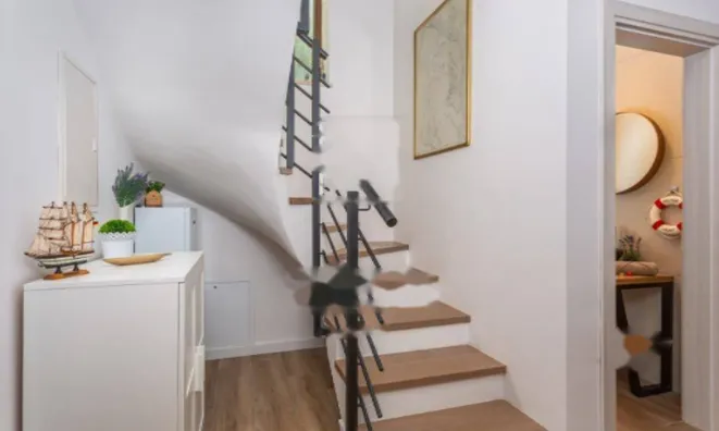 Недвижимость Трёхкомнатная квартира 178 м²: 8