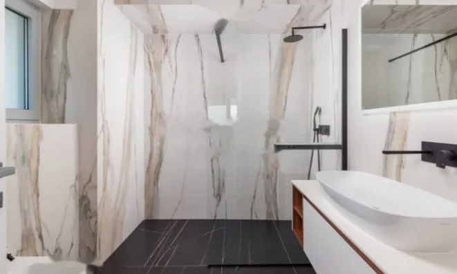 Недвижимость Четырехкомнатная квартира Центр: 15