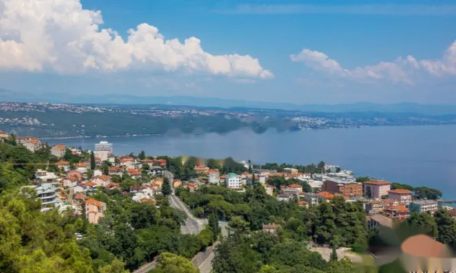 Недвижимость Четырехкомнатная квартира Центр: 31