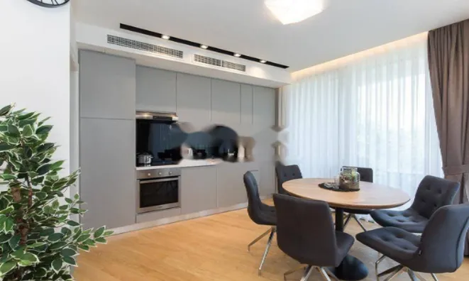 Недвижимость Семейный дом 641 м², Центр: 13