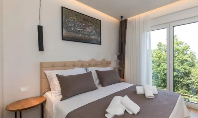 Недвижимость Семейный дом 641 м², Центр: 15