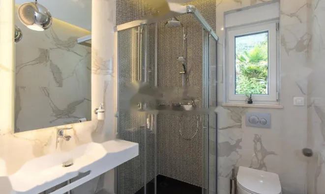 Недвижимость Семейный дом 641 м², Центр: 22