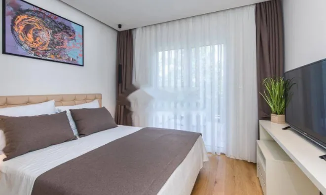 Недвижимость Семейный дом 641 м², Центр: 24