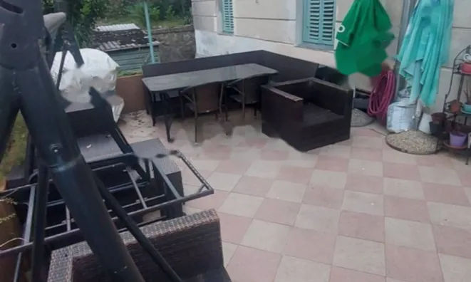 Недвижимость Трёхкомнатная квартира, Центр: 2