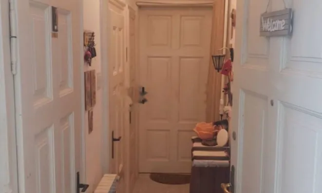 Недвижимость Трёхкомнатная квартира, Центр: 16