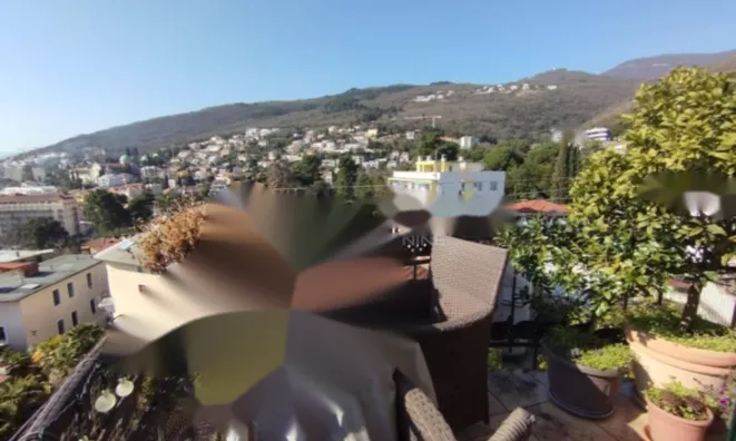 Недвижимость Четырехкомнатная квартира центр: 10