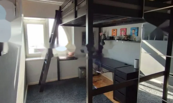 Недвижимость Четырехкомнатная квартира центр: 21