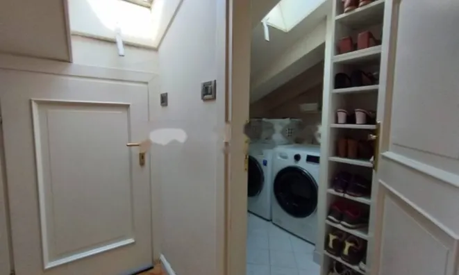 Недвижимость Четырехкомнатная квартира центр: 24