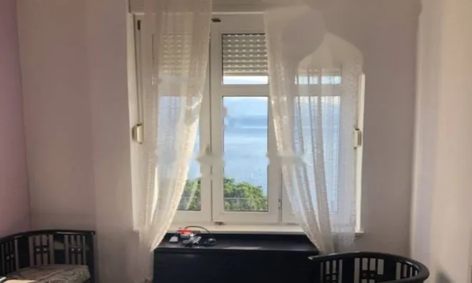 Недвижимость Четырехкомнатная квартира, Центр, Опатия.: 9