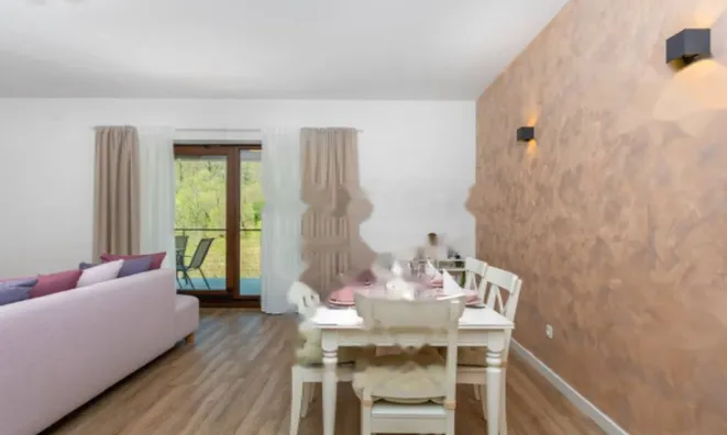 Недвижимость Трехкомнатная квартира Запад: 7