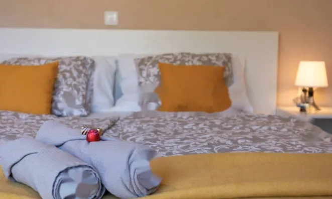 Недвижимость Трехкомнатная квартира Запад: 24