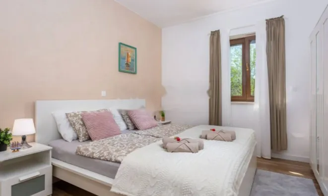 Недвижимость Трехкомнатная квартира Запад: 29