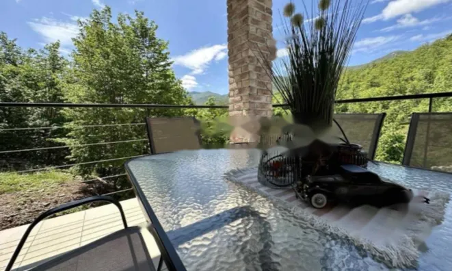 Недвижимость Трехкомнатная квартира Запад: 43