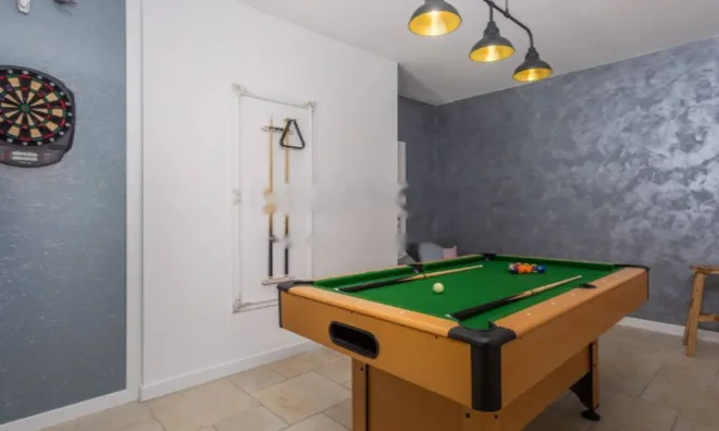 Недвижимость Трехкомнатная квартира Запад: 44