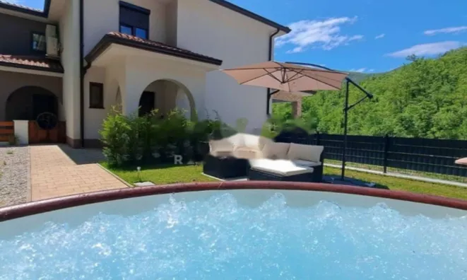 Недвижимость Трехкомнатная квартира Запад: 46