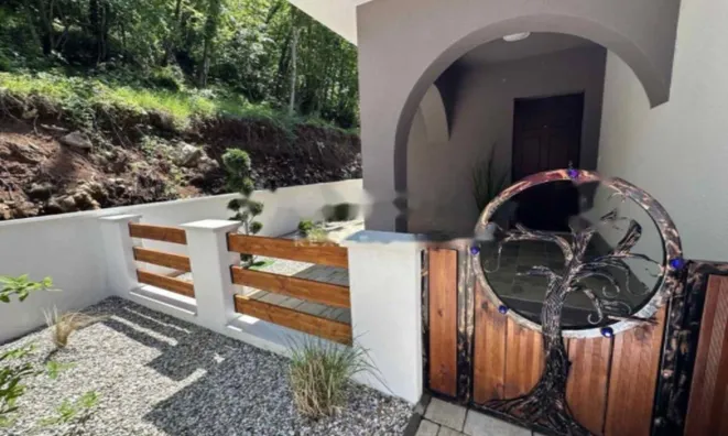 Недвижимость Трехкомнатная квартира Запад: 50