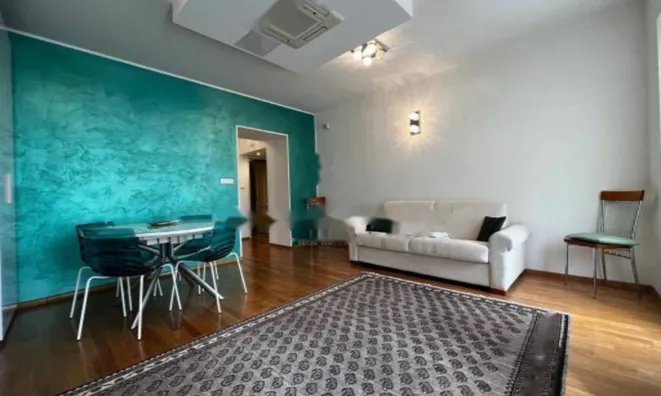 Недвижимость Двухкомнатная квартира, Центр: 5