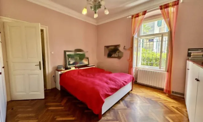 Недвижимость Четырехкомнатная квартира, Центр, Опатия: 4