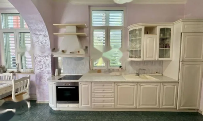 Недвижимость Четырехкомнатная квартира, Центр, Опатия: 17