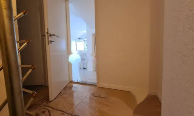 Недвижимость Четырехкомнатная квартира, центр, Опатия: 14