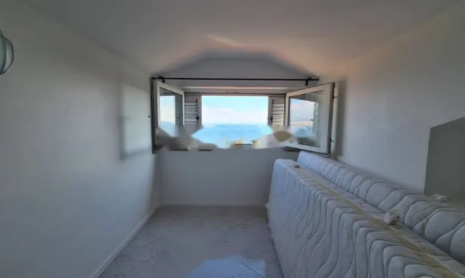 Недвижимость Четырехкомнатная квартира, центр, Опатия: 23