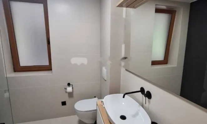 Недвижимость Четырёхкомнатная квартира в центре Опатии: 13