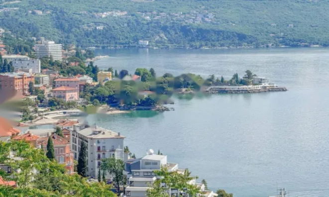 Недвижимость Четырехкомнатная квартира: 14