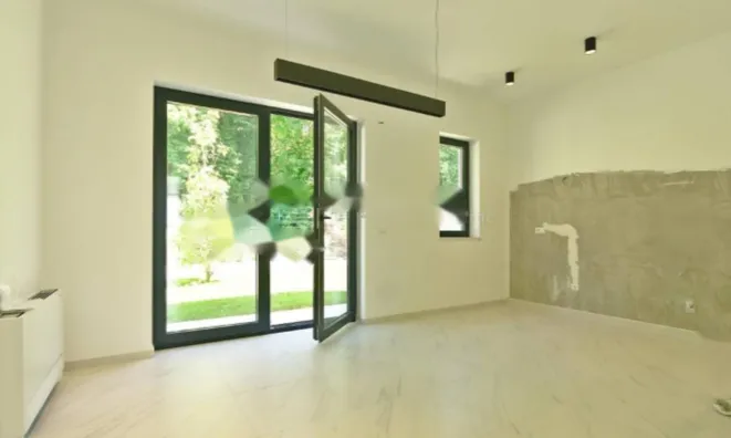 Недвижимость Новый дом в центре Опатии: 13