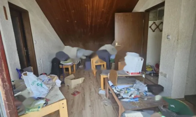 Недвижимость Двухкомнатная квартира в центре: 10