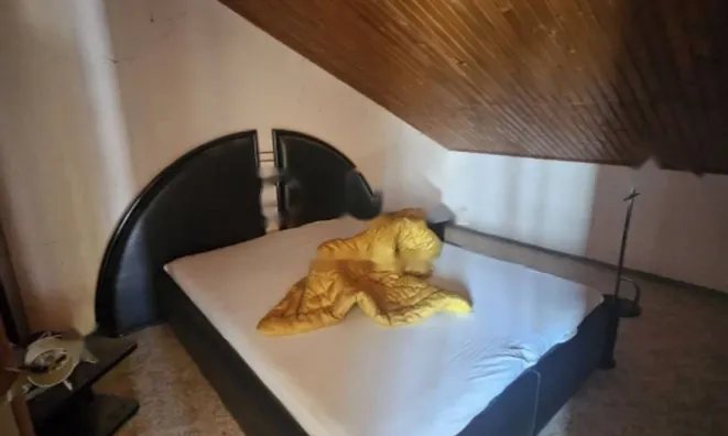 Недвижимость Двухкомнатная квартира в центре: 11