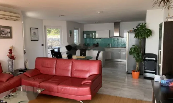 Недвижимость Трехкомнатная квартира центр Опатия: 5