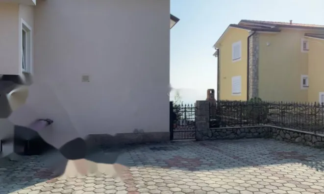 Недвижимость Трехкомнатная квартира центр Опатия: 11