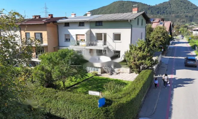 Недвижимость Дом с террасой Брод.: 26